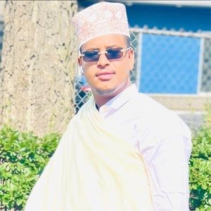 Meet your Posher, Abdi